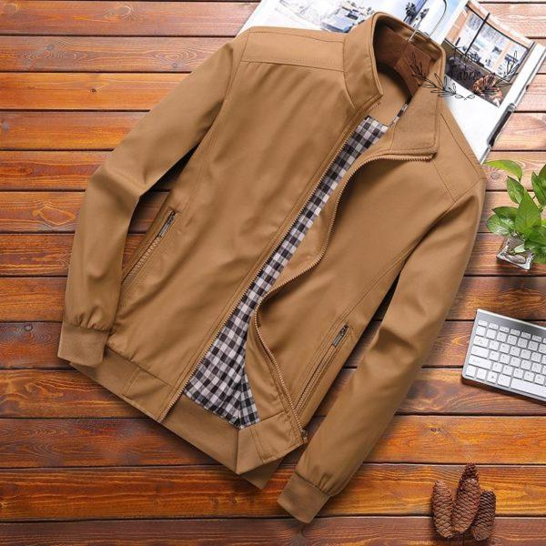 Men's Tan Casual Stand-Collar Jacket: Lightweight Everyday Outerwear with Plaid Lining