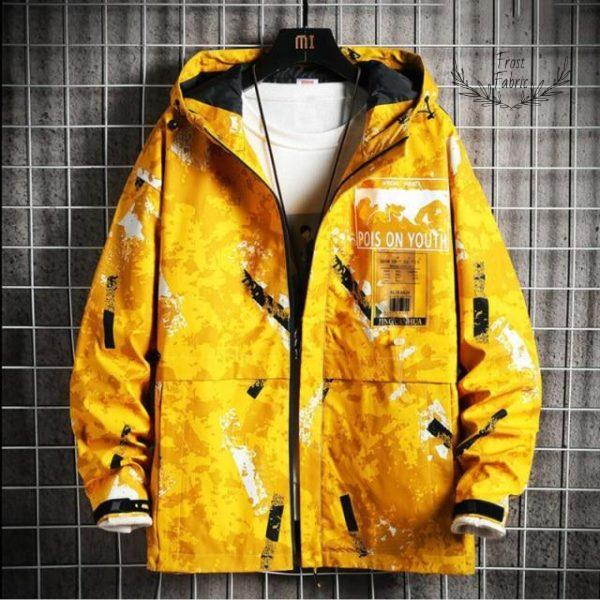 Vibrant Yellow Streetwear Windbreaker: Graphic Hooded, Water-Resistant, Lightweight Men's Jacket